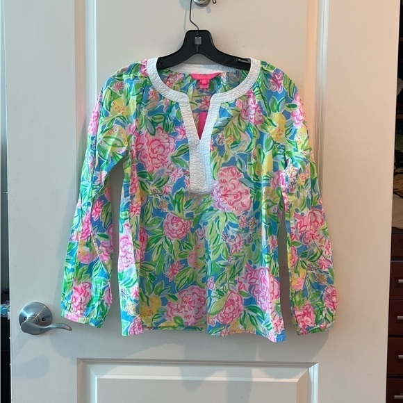 Lilly Pulitzer Camryn Tunic Multi Grove Garden
Boho Top - Picture 3 of 16
